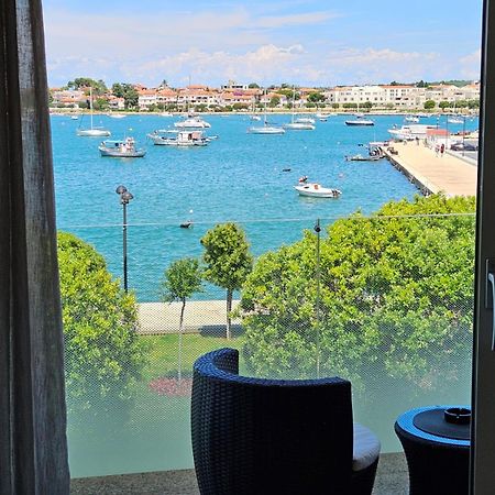 Apartments Riva-Interauto Умаг Экстерьер фото