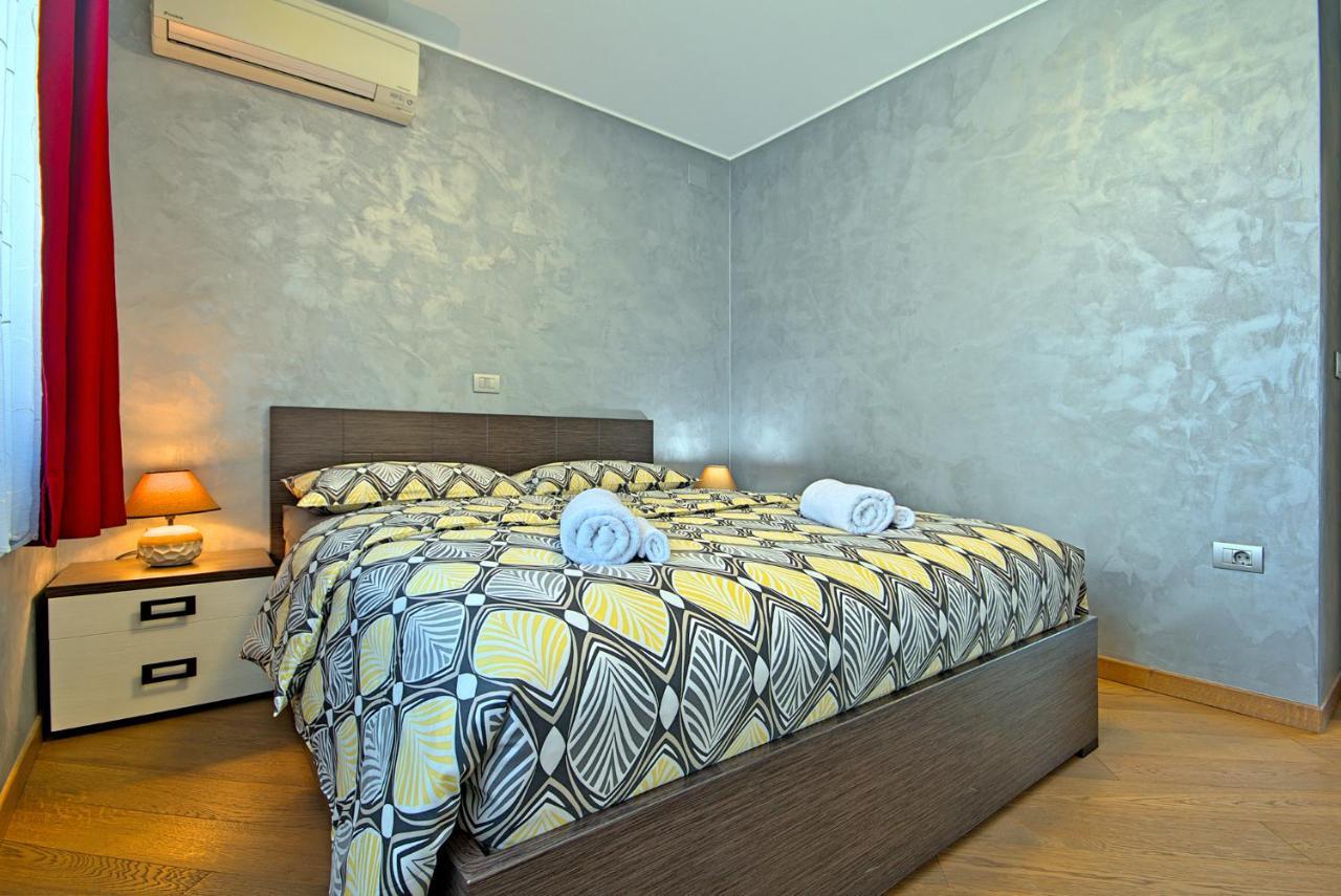Apartments Riva-Interauto Умаг Экстерьер фото
